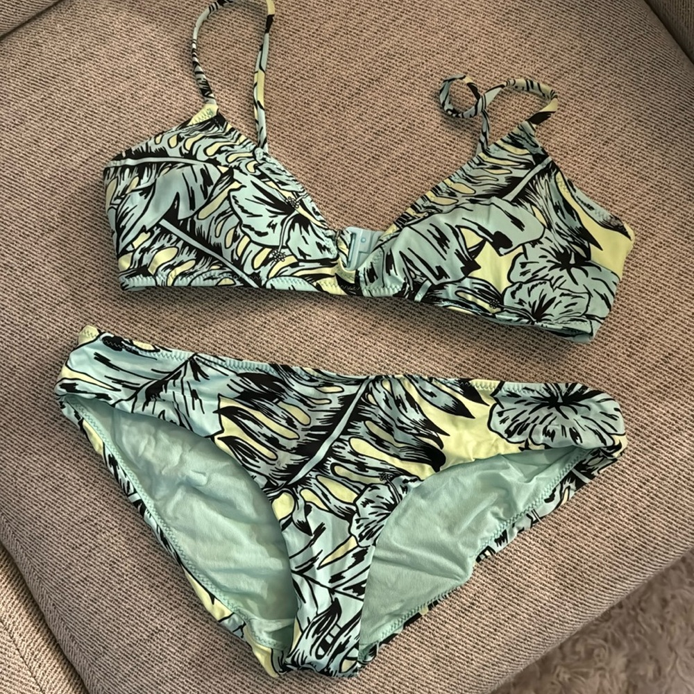 Zara bikini bathing suit floral